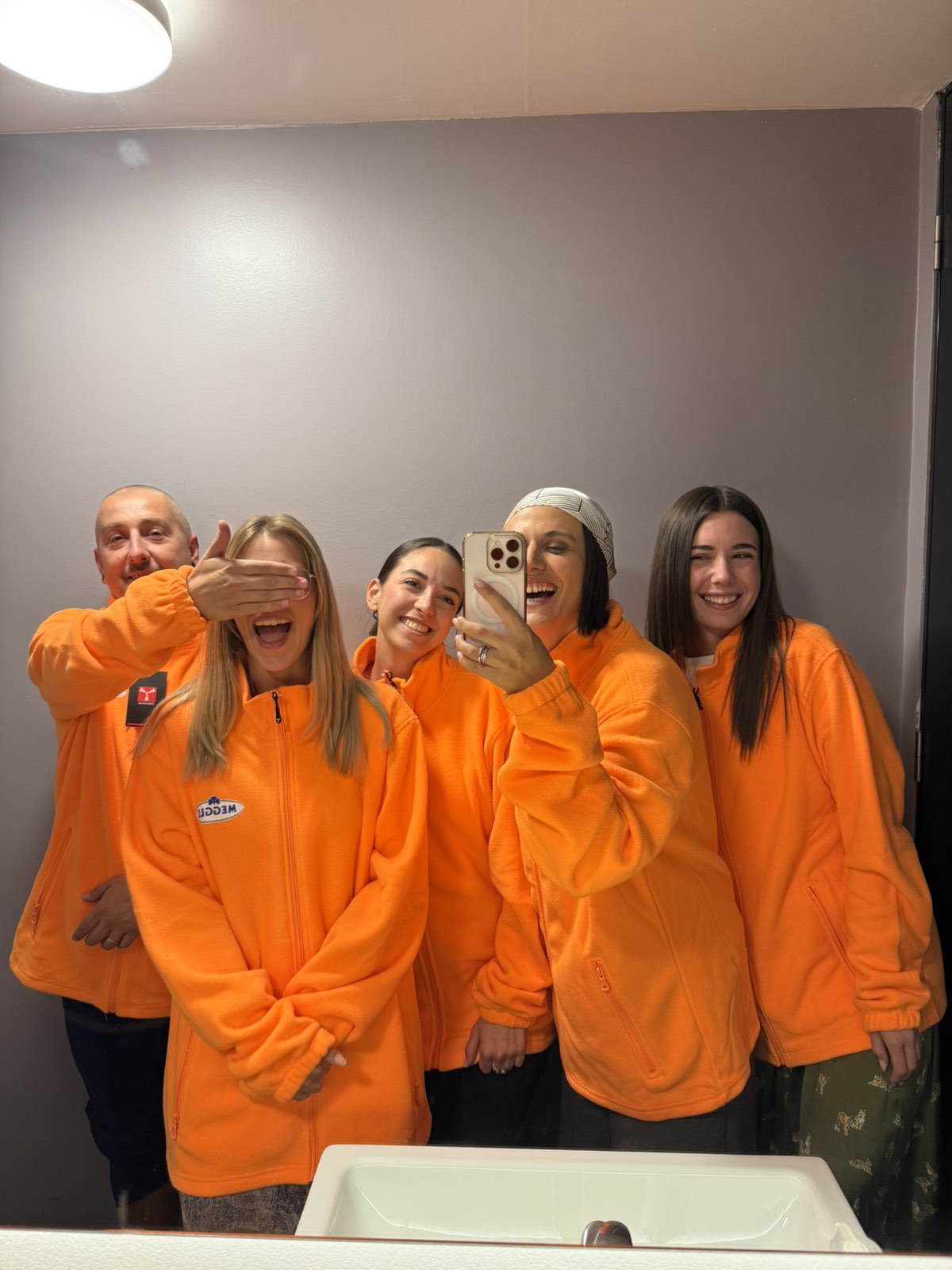 Supermarket social media agency team
